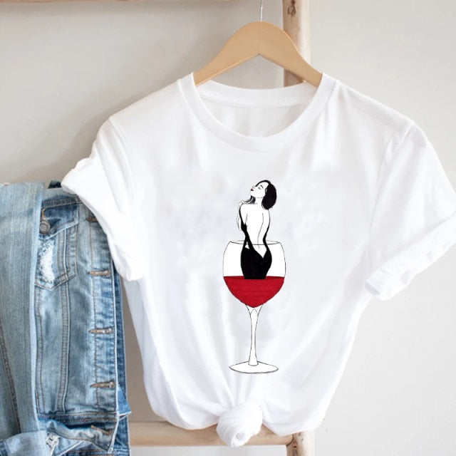 Wine Lady Short Sleeve Casual Fashion Graphic T-shirt