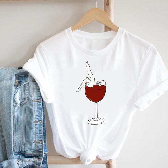 Wine Lady Short Sleeve Casual Fashion Graphic T-shirt