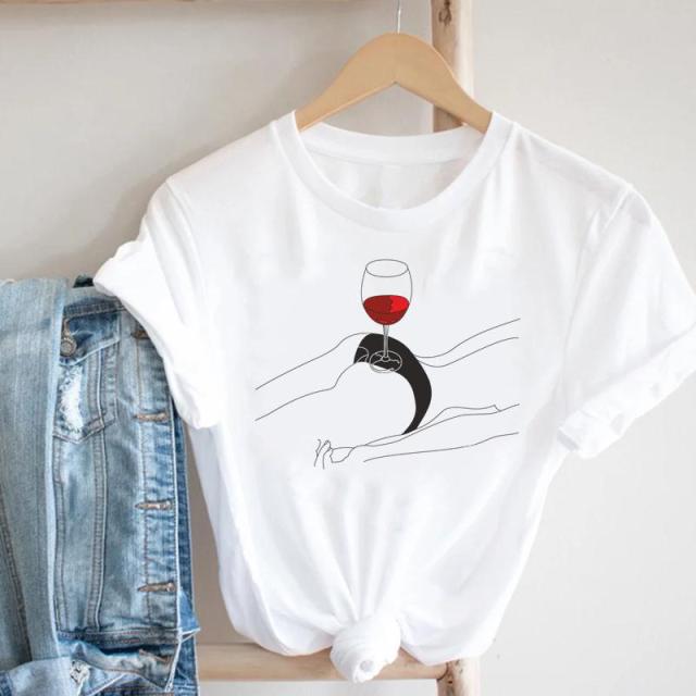 Wine Lady Short Sleeve Casual Fashion Graphic T-shirt