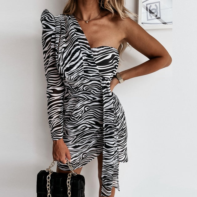 off the shoulder belted tiger print dress black and white